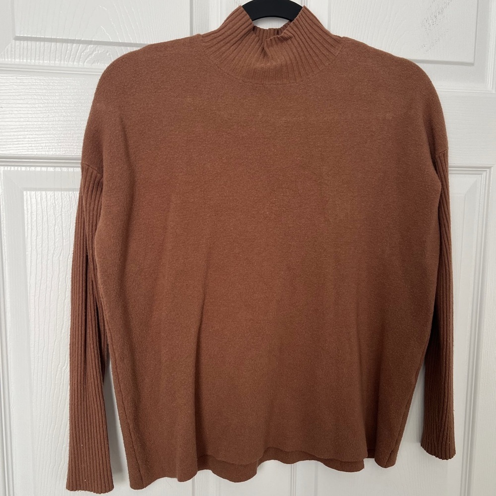 Cyrus Warm Brown Knitwear